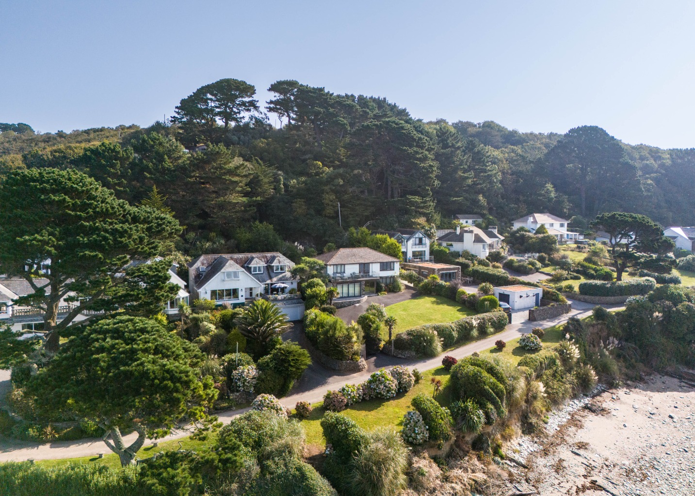 4 bedroom detached house for sale 0