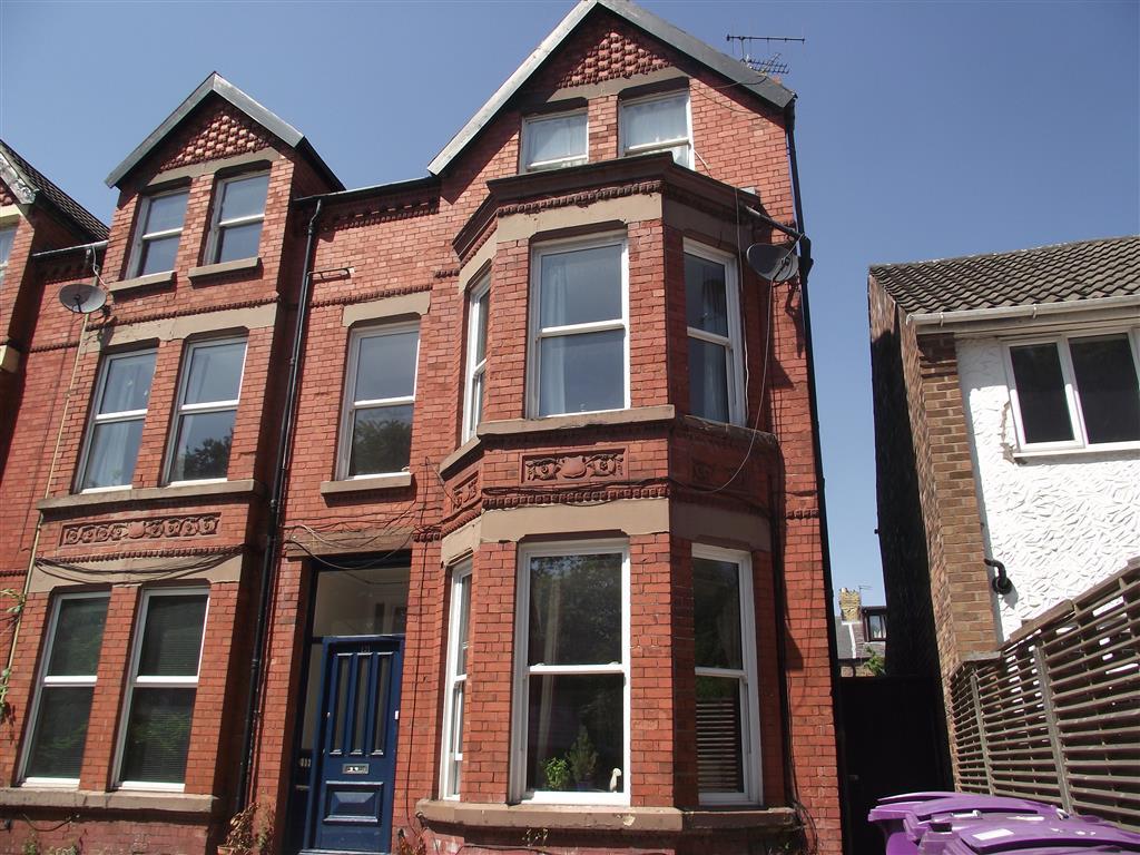 2 Bedrooms Flat to rent in Ullet Road, Sefton Park, Liverpool L17