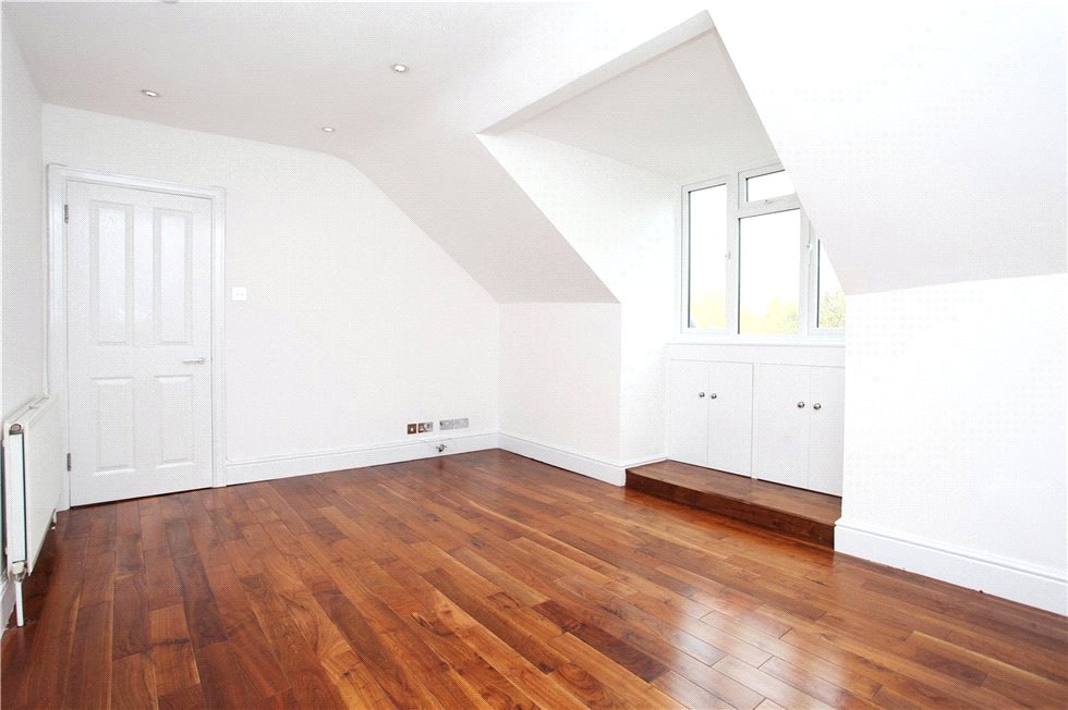 2 Bedroom Flat To Rent In Balham Park Road Balham Sw12