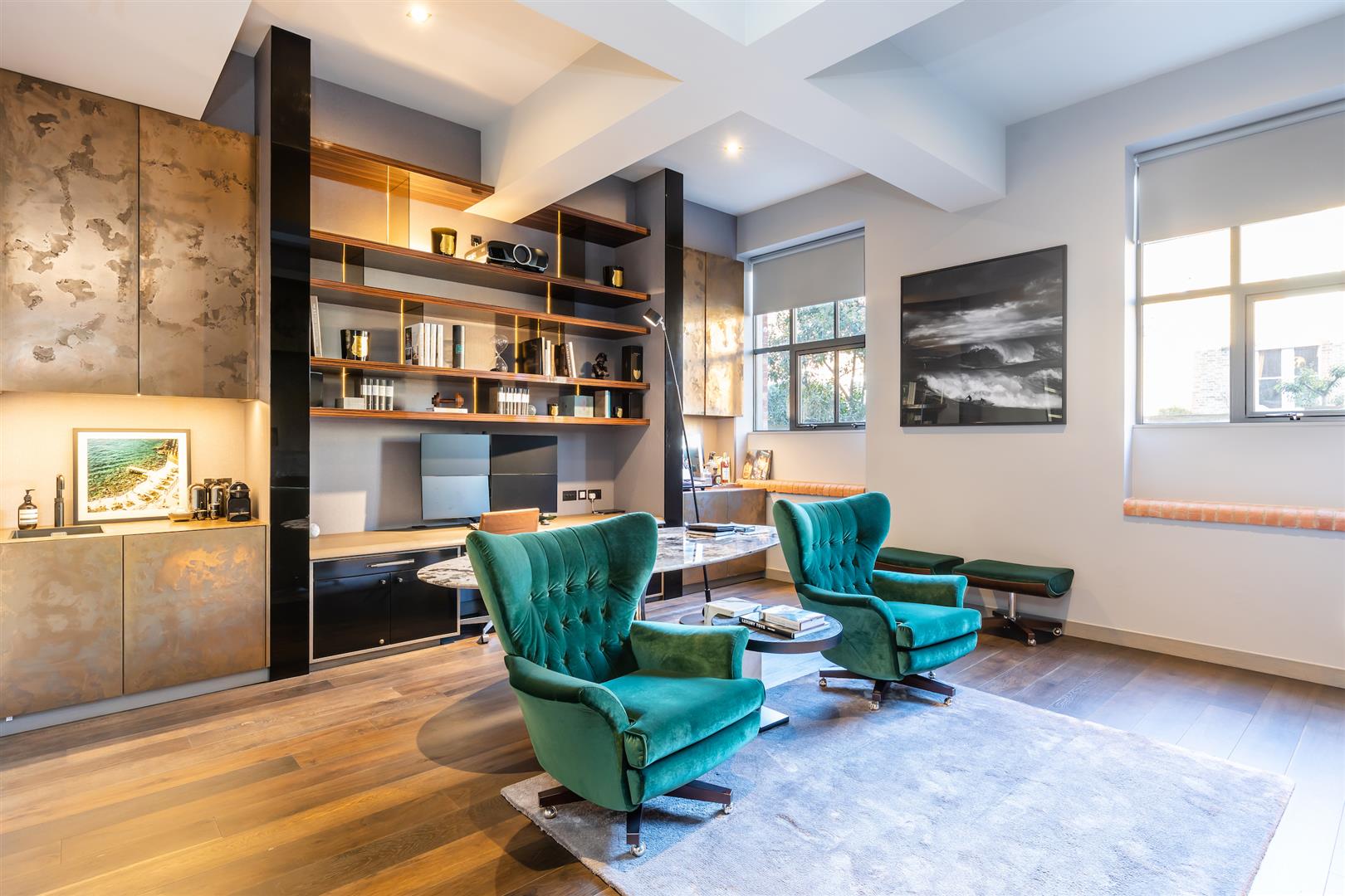 3 bedroom flat for sale 0