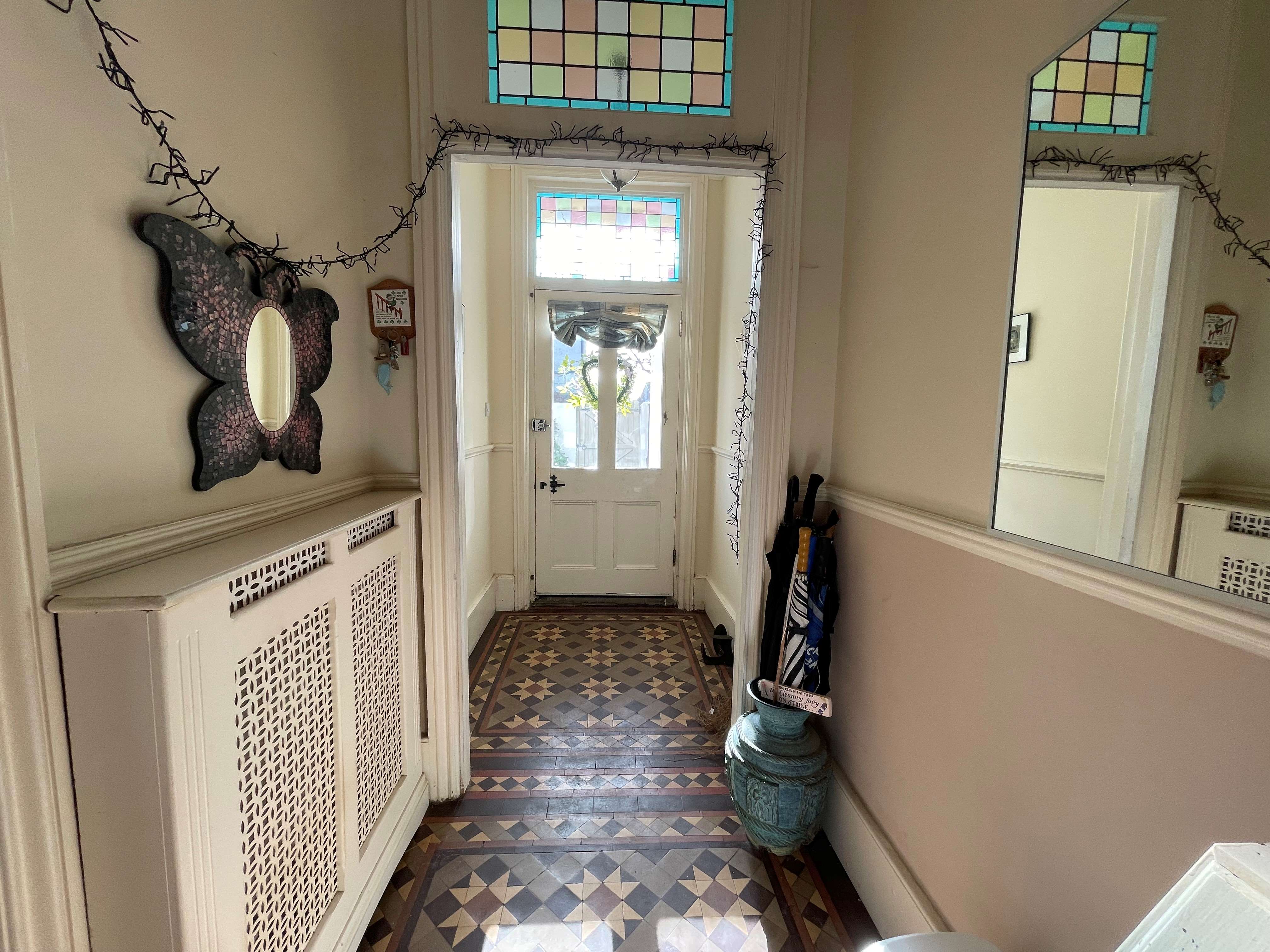 8, Cliff Road, Eastbourne photo 5