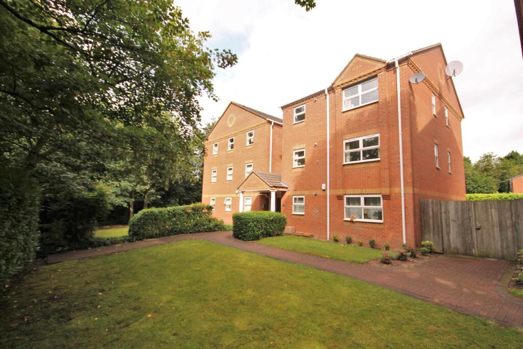 Flat 18, Hamilton court, Coventry photo 4
