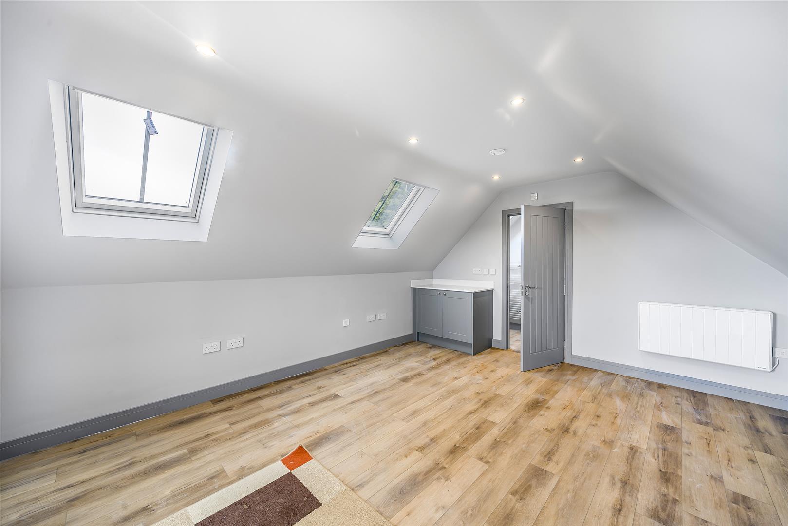 Photos of Dunkirk Hill, Devizes SN10 64743868 PrimeLocation