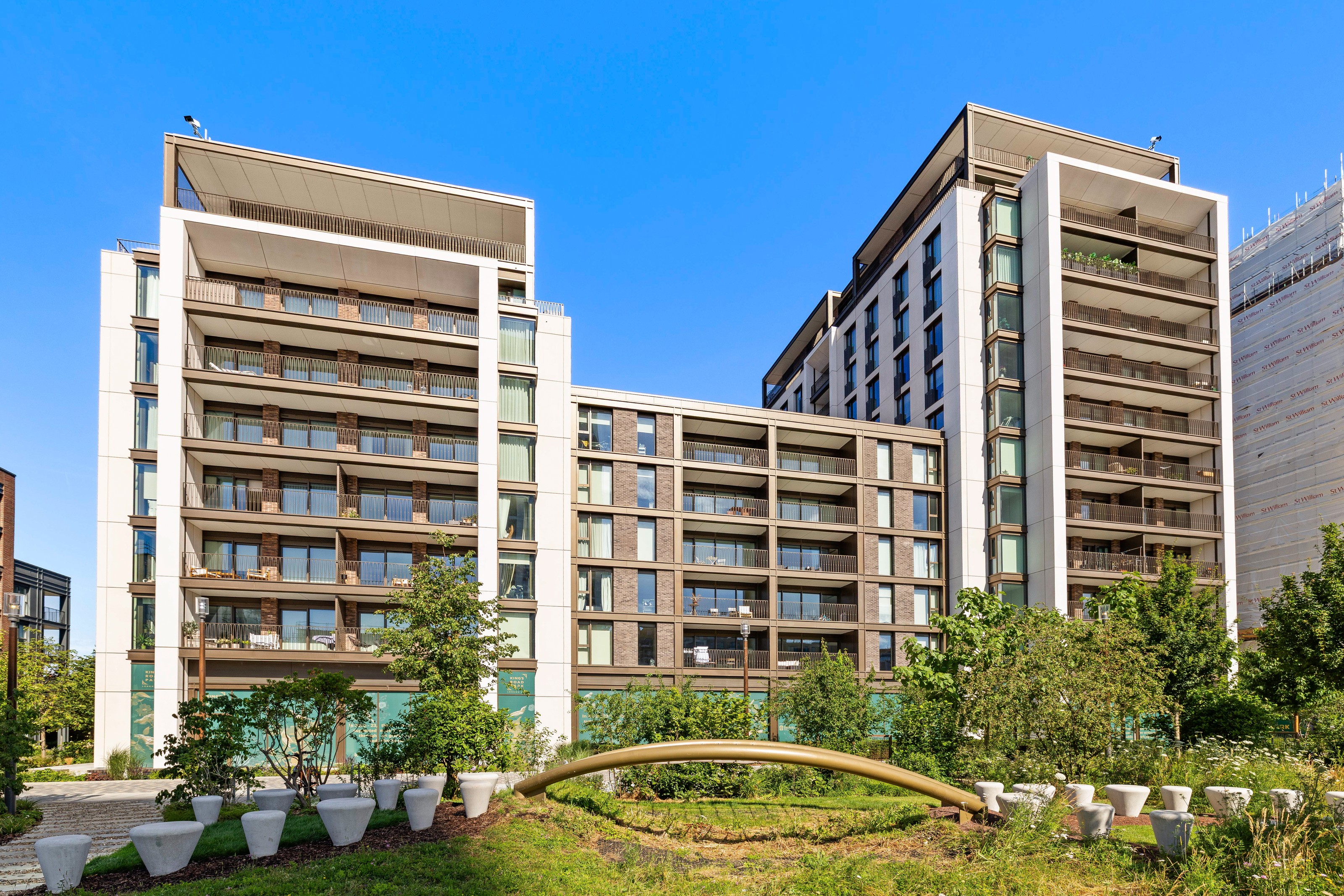 Best Coastal Towns to Buy Property in the UK