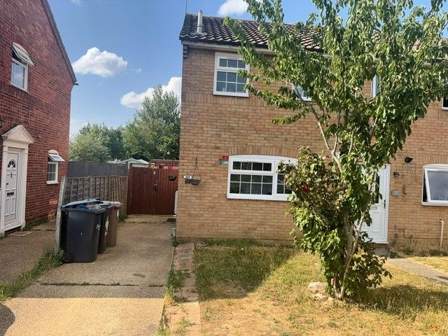 28 Buzzard Road, Luton photo 2