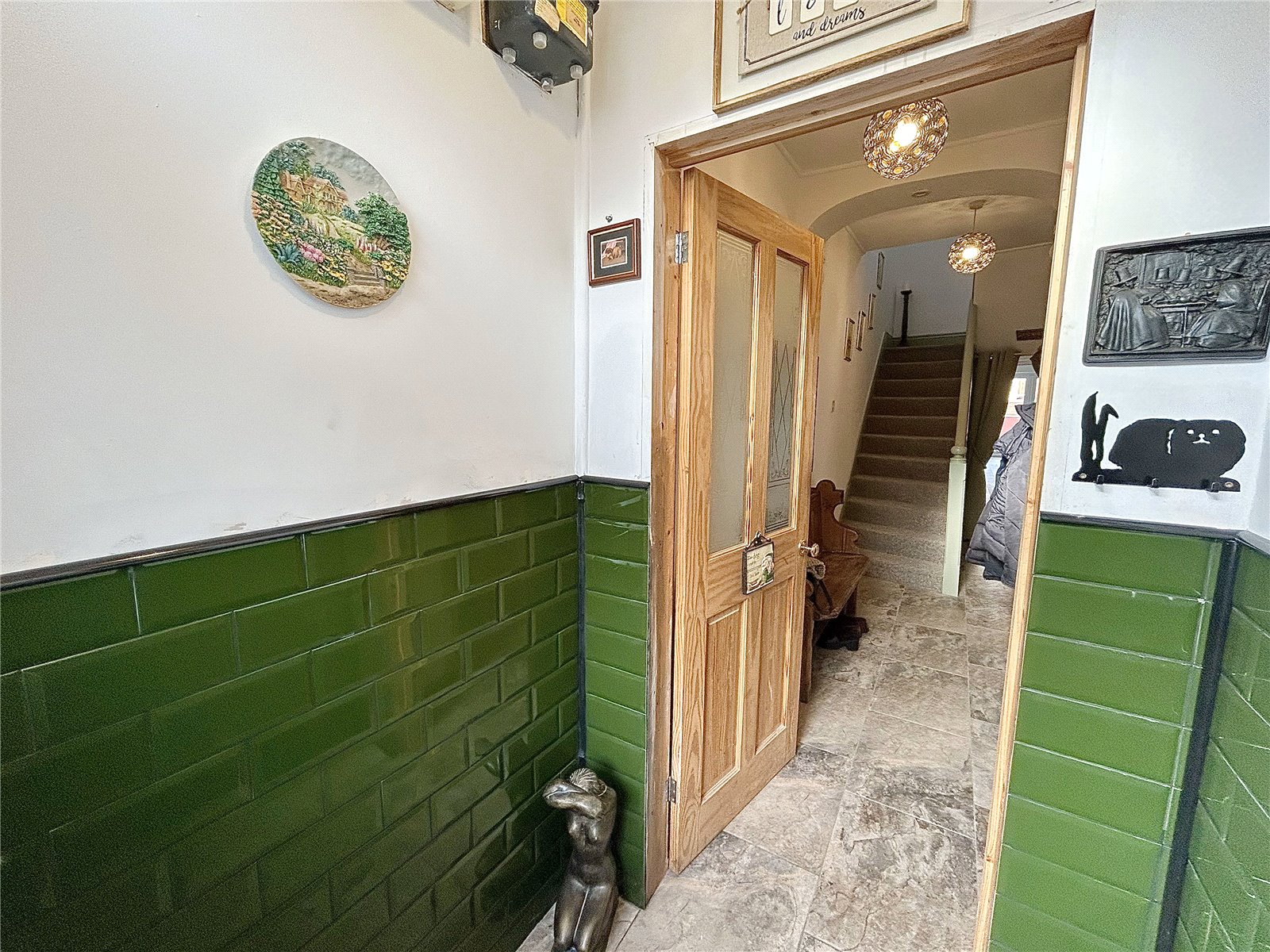 101, High Street, Milford Haven photo 4