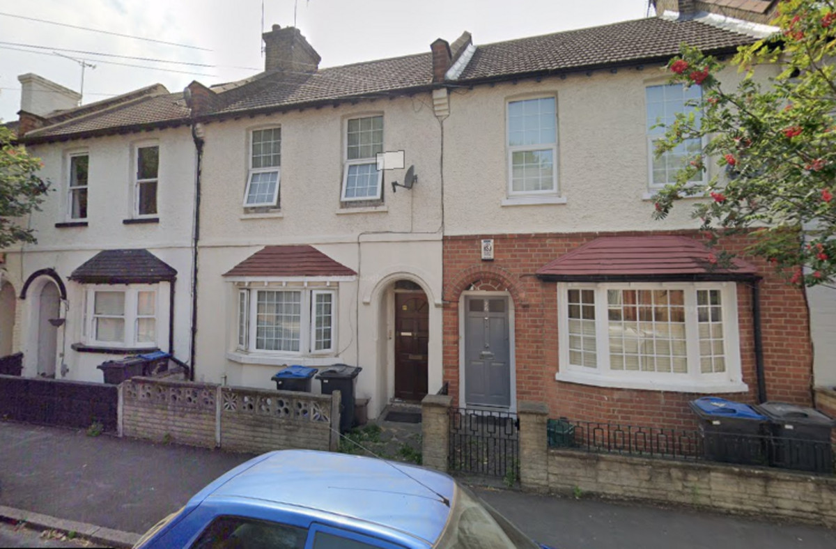 28, Mill Road, London photo 2