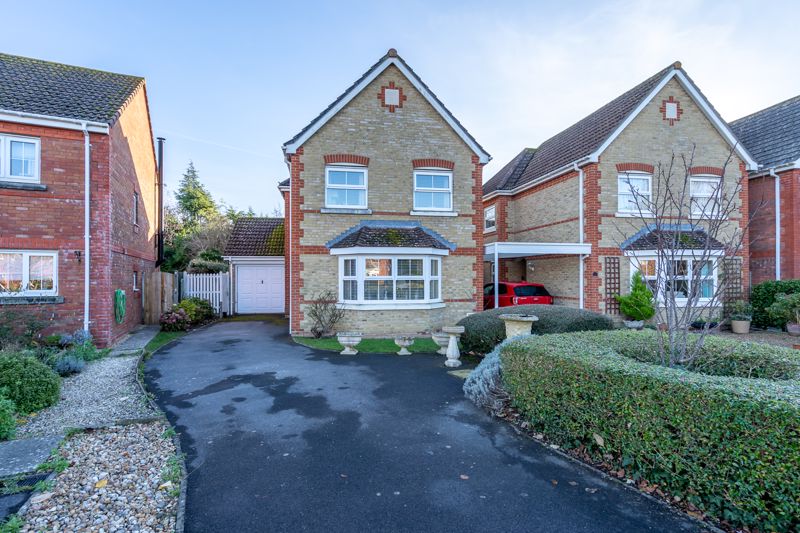 3-bed house on 9, Pipers Mead, Chichester, £399,950