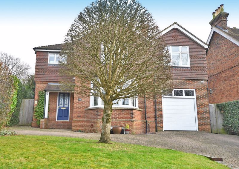 4 bedroom detached house for sale 0