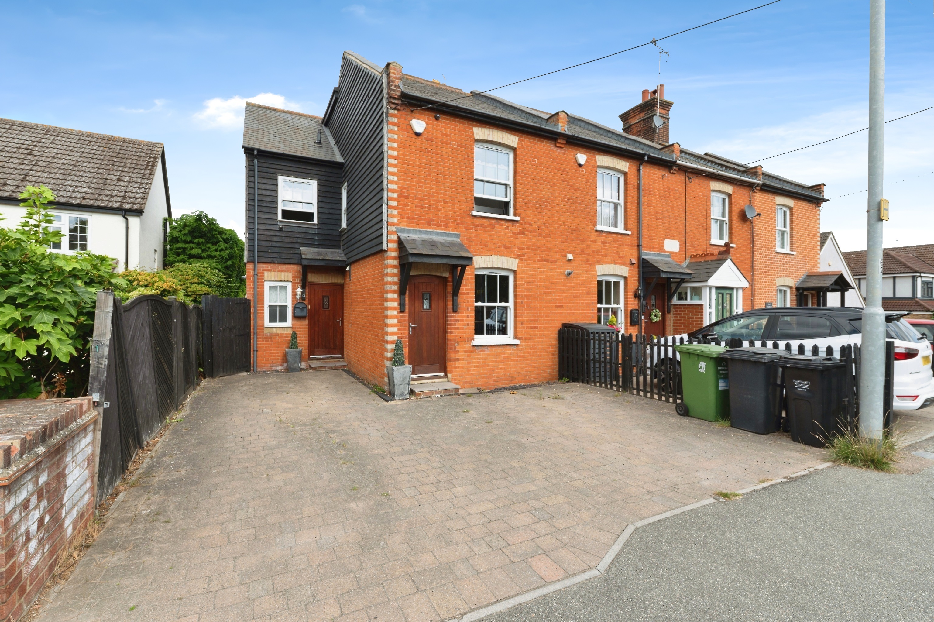 4-bed house on 4 Woodside Cottage, Norsey Road, Billericay, £685,000