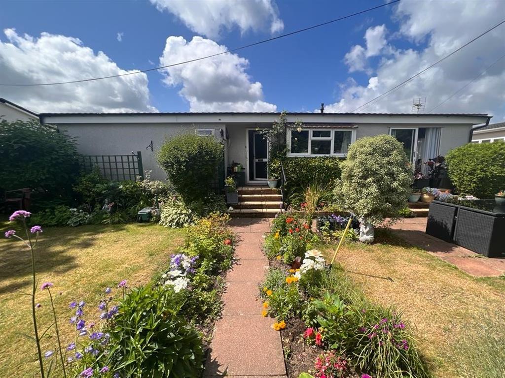 Photos of Broadway Park, Petersfield, Hampshire GU31 63442691