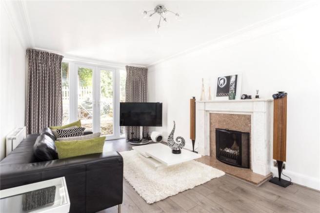 5 bedroom detached house for sale 0