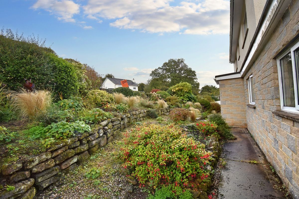 Photos of Leeze Park, Okehampton EX20 64745222 PrimeLocation