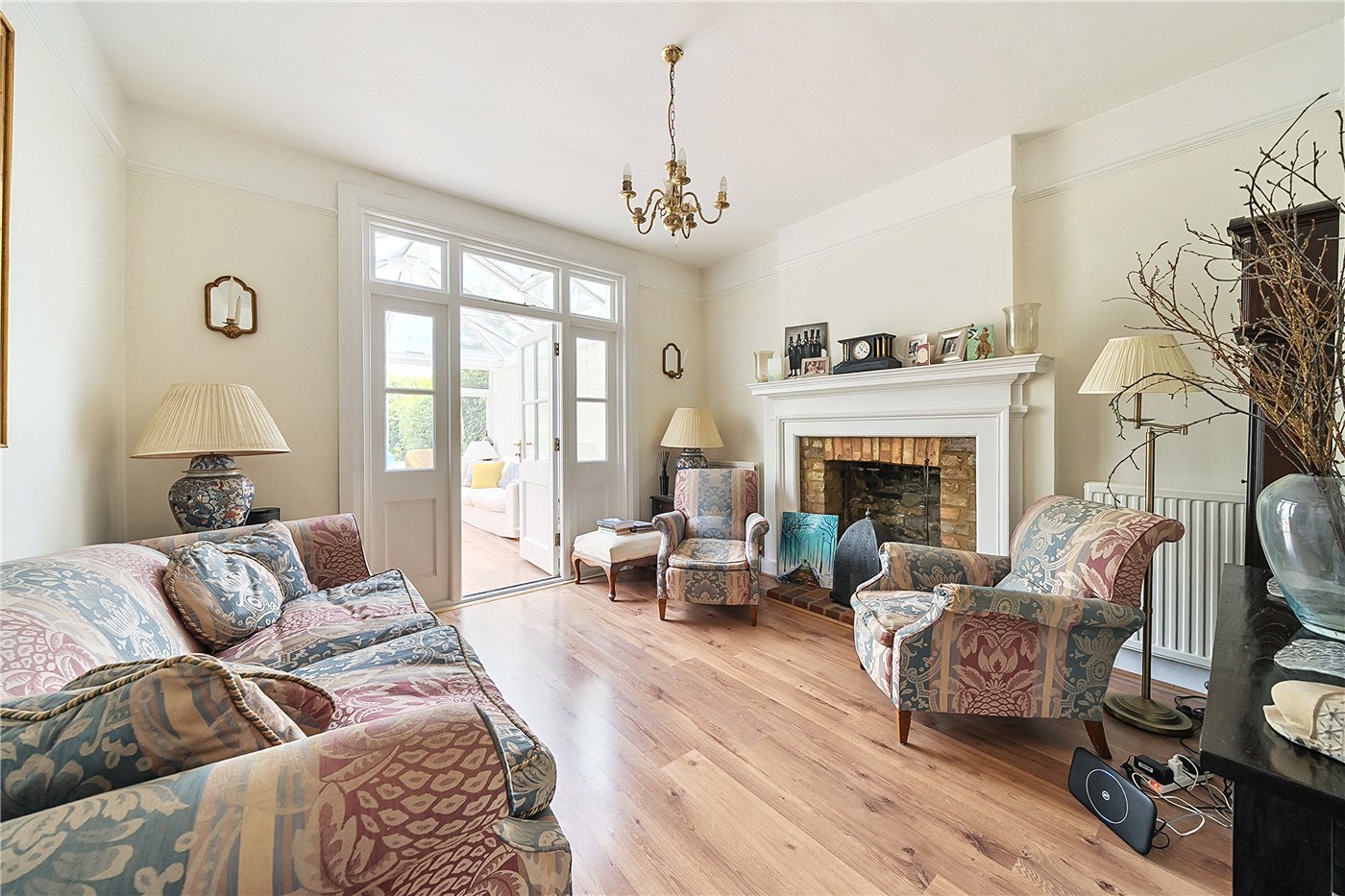 5 bedroom detached house for sale 0