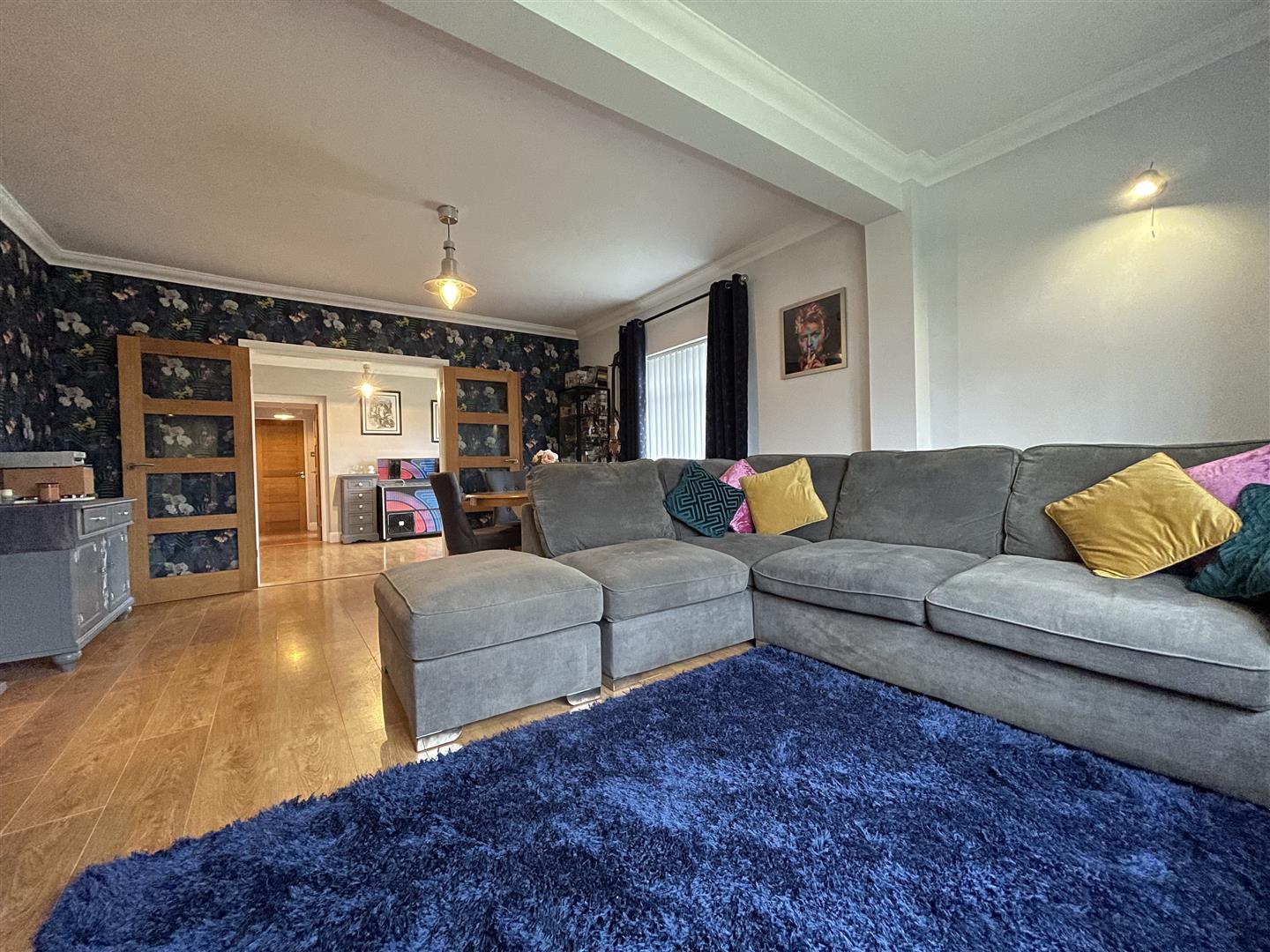 Photos of Giffords Cross Avenue, Corringham, StanfordLeHope SS17