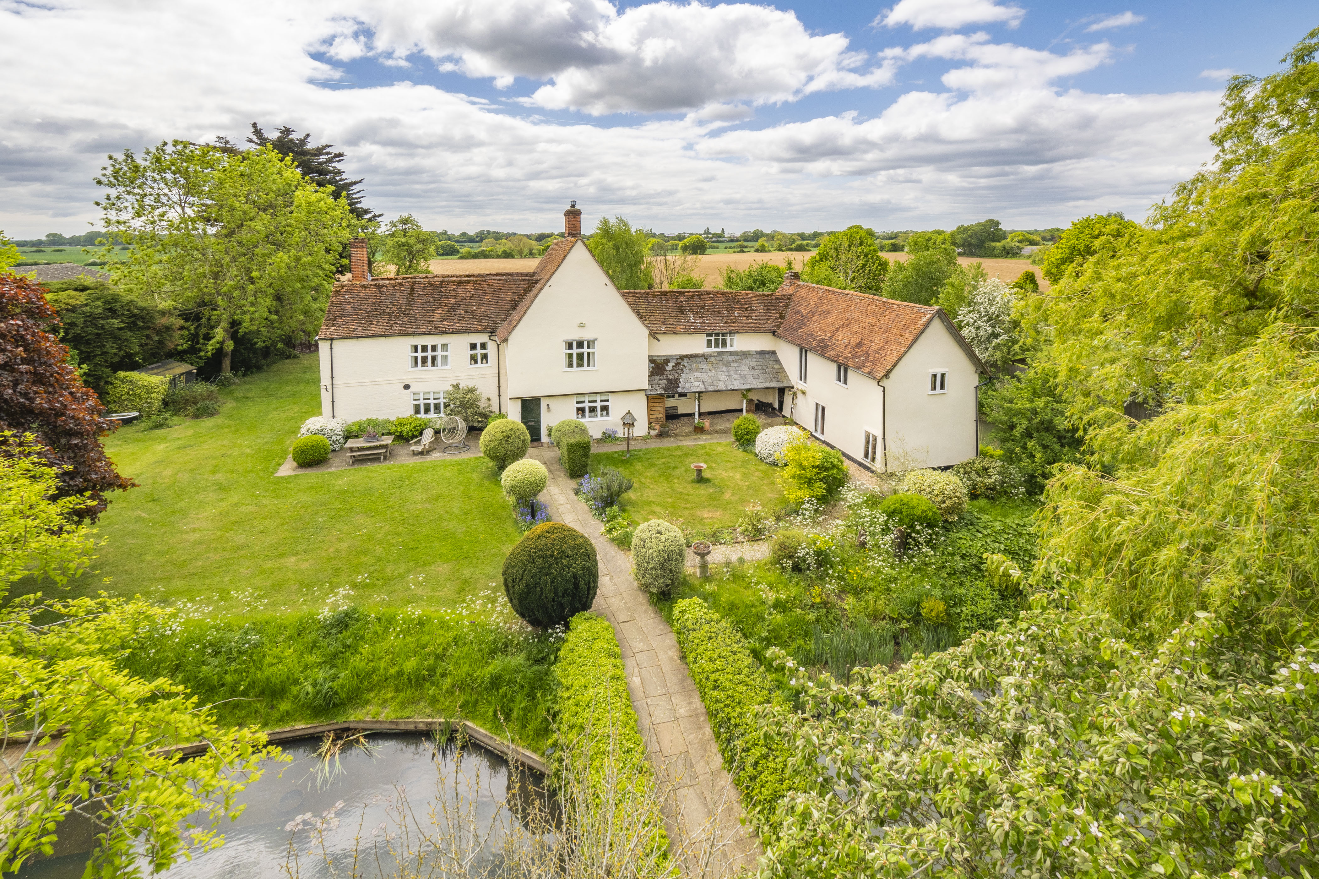 5 bedroom terraced house for sale