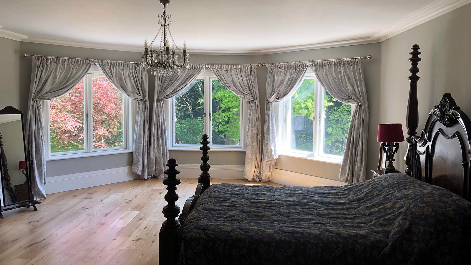 Photos of Huntsland House, Turners Hill Road, Crawley Down, Crawley