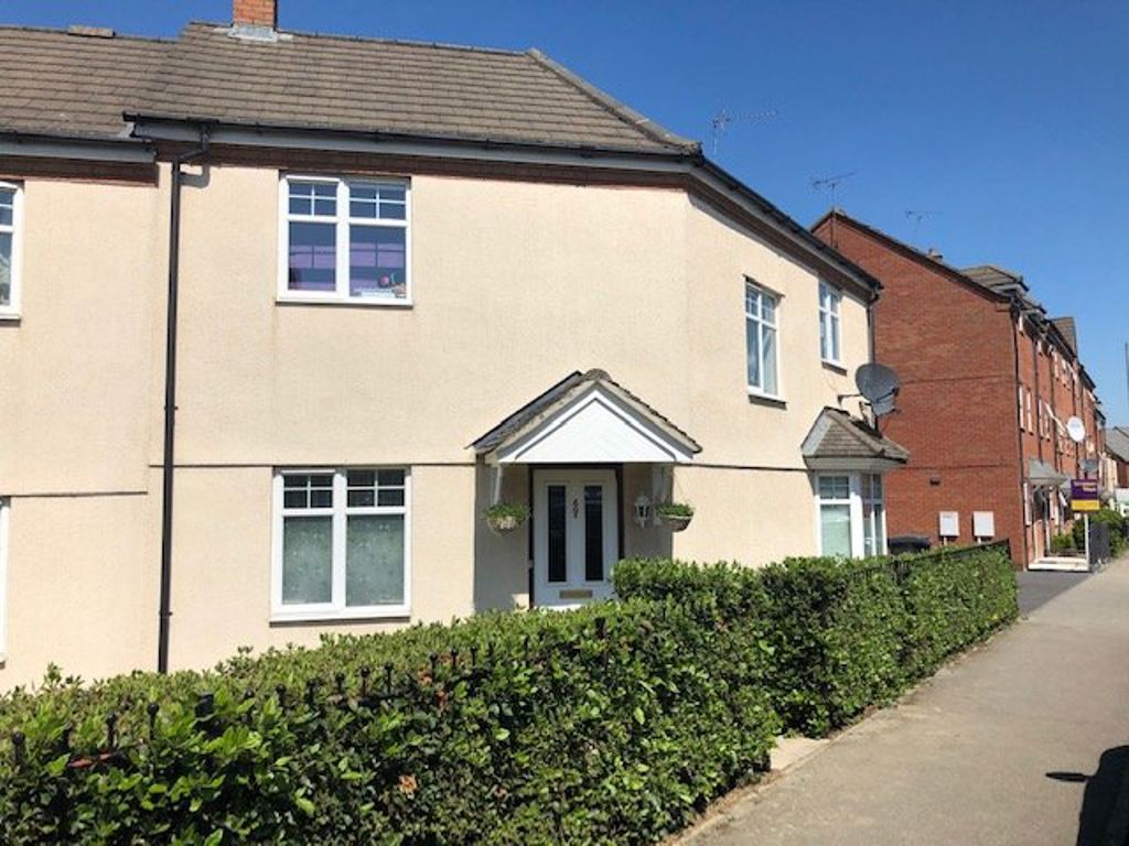 49, Chatsworth Road, Corby photo 2