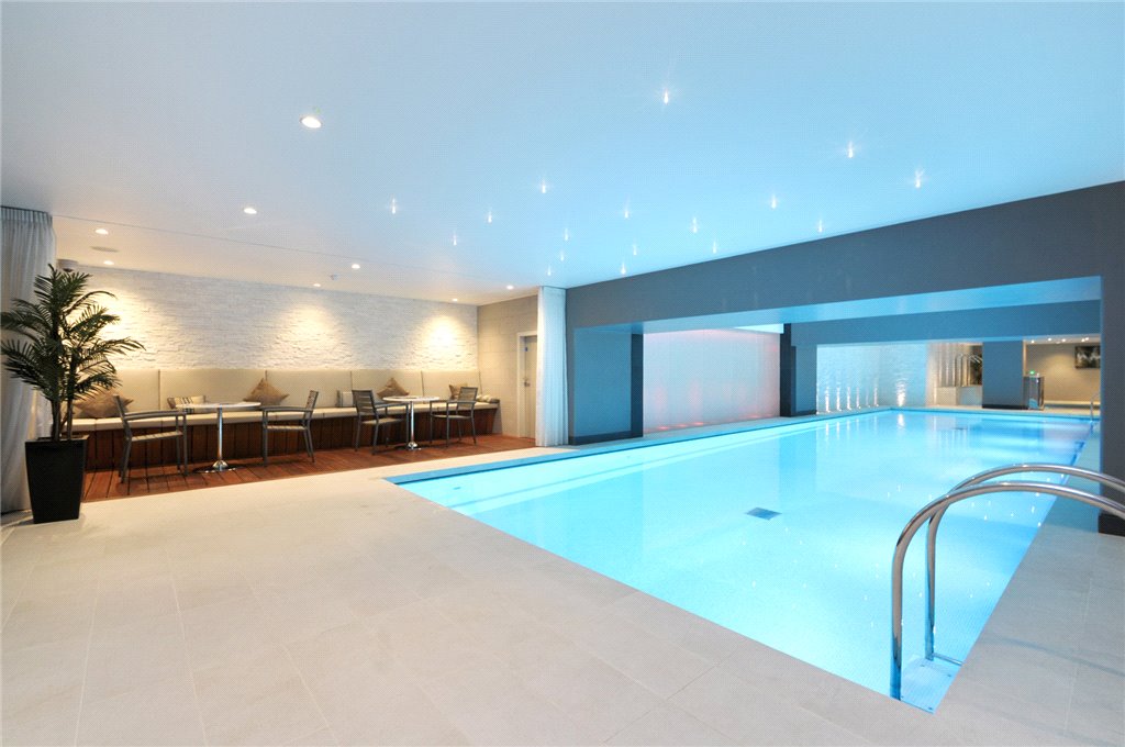 3 bedroom flat for sale 0