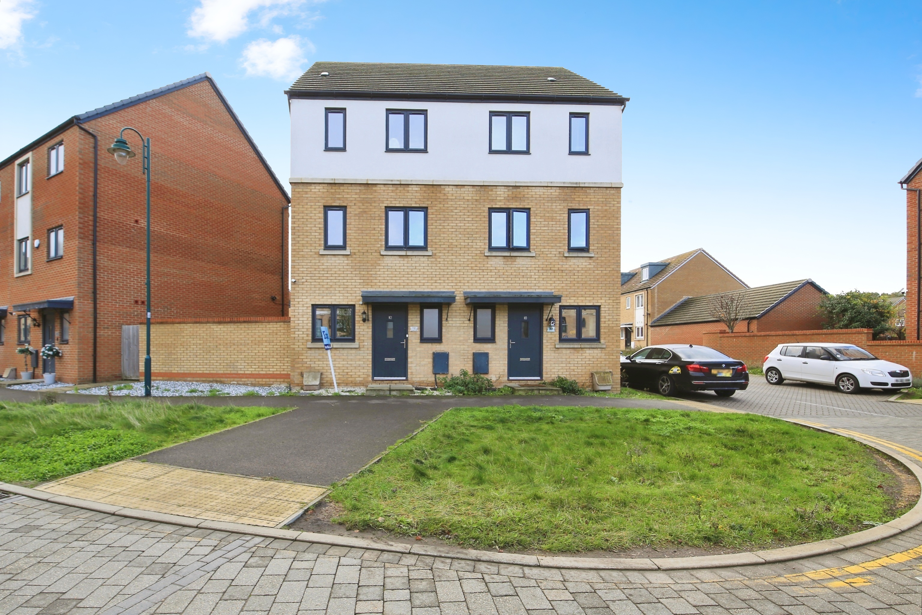 4-bed house on 12, Jones Hill, Peterborough, £270,000