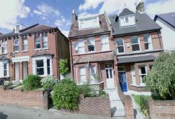 34C, Hitherfield Road, London photo 2