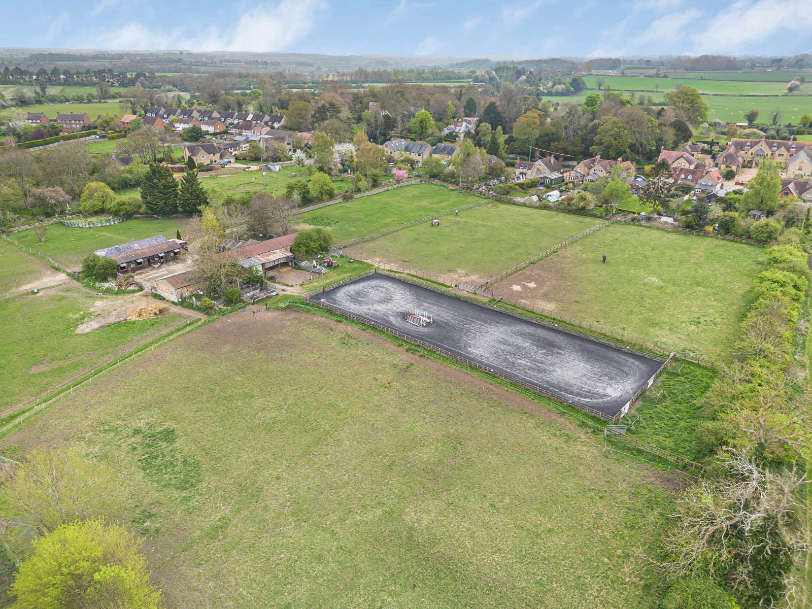 5 bedroom detached house for sale in Carshalton