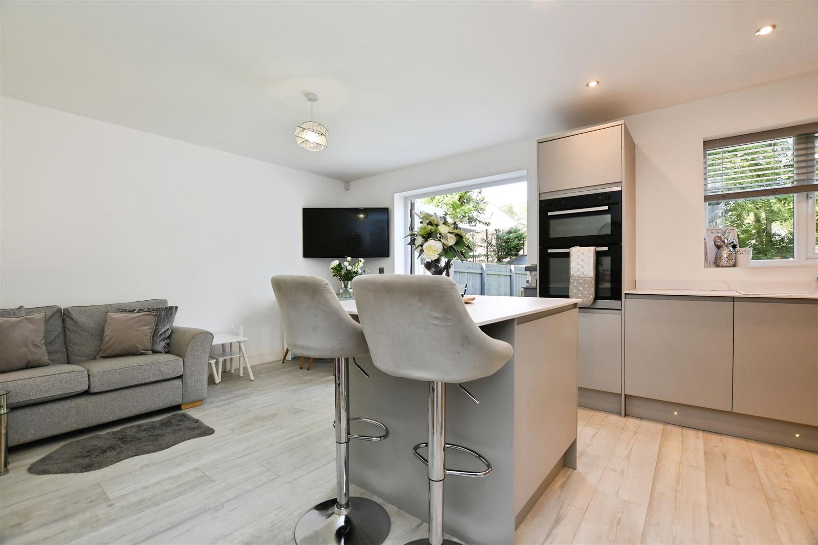 22, Woodside, Hull photo 4