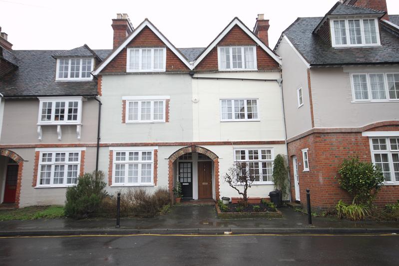 Free property report 8 Lime Tree Walk, Sevenoaks, TN13 1YH Chimnie
