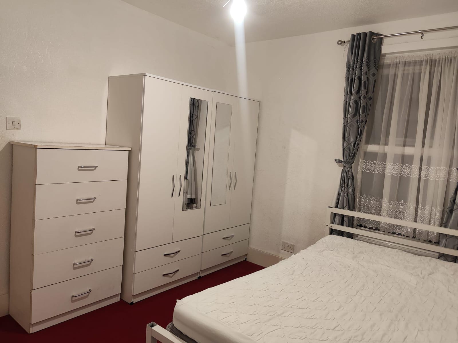 Park Avenue, Barking photo 4