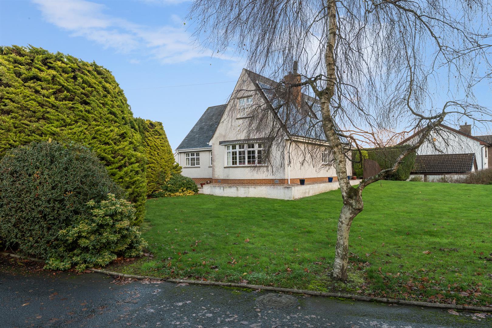 4-bed house on 1, Montalto Court, Ballynahinch, £425,000