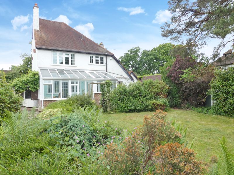 Photos of Forest Road, East Horsley, Leatherhead KT24 61591627