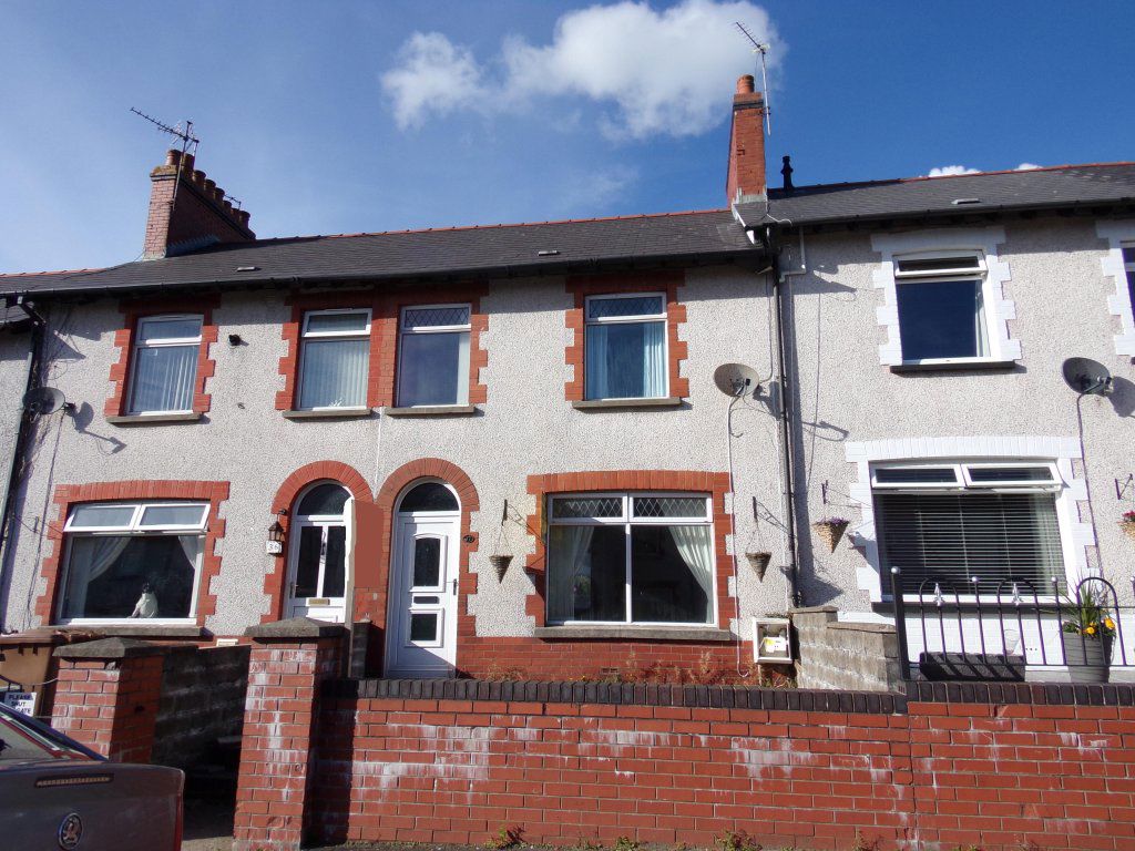 37, Llwyn-On Road, Blackwood photo 2