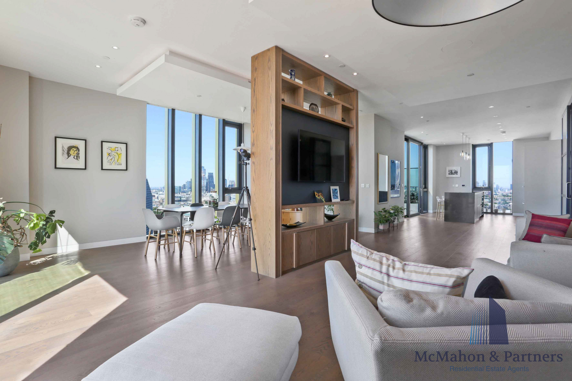 3 bedroom property for sale 0