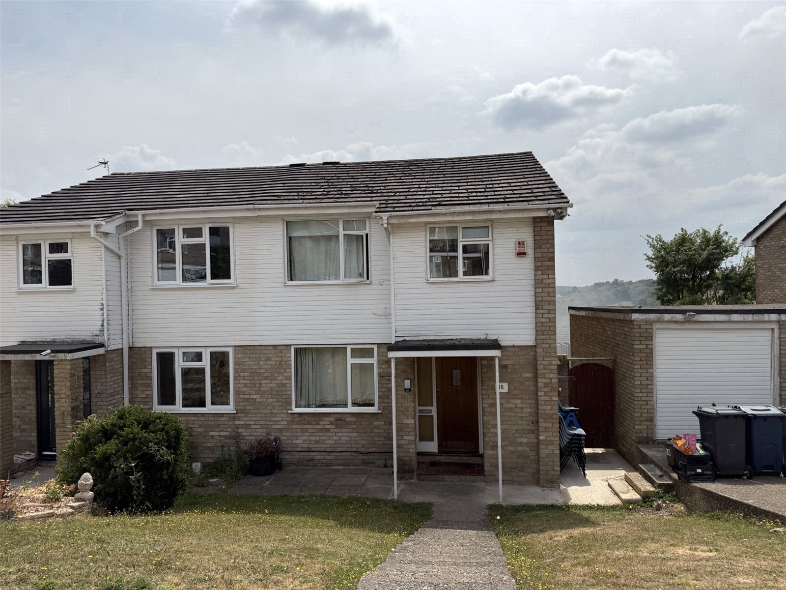 18, Partridge Way, Buckinghamshire photo 2