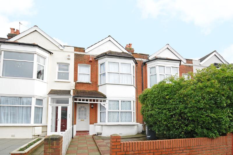 Sw7 4aj Free property report 7 Salford Road, London, SW2 4BJ - Chimnie