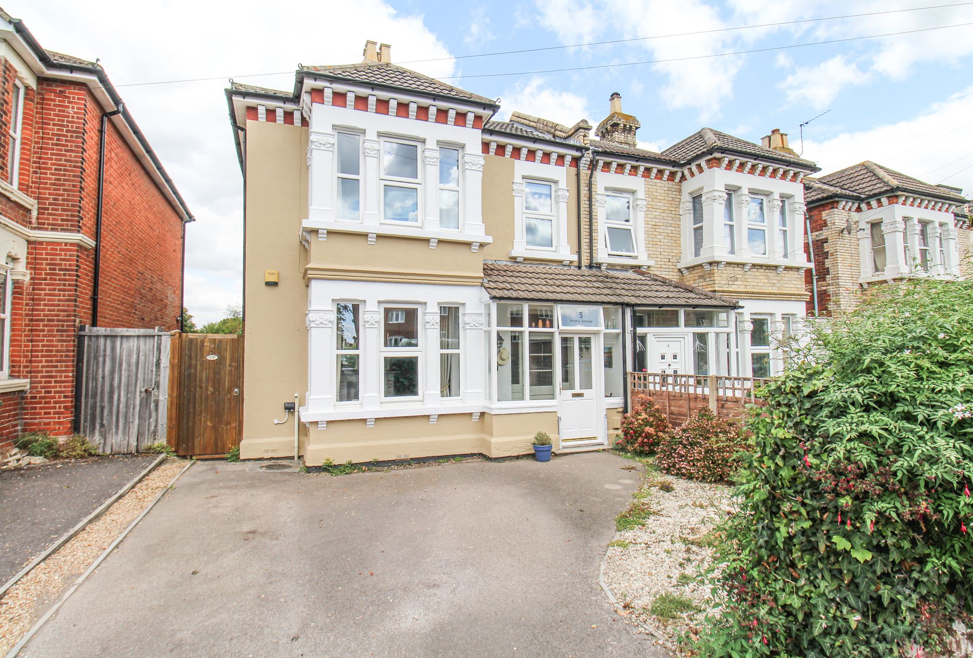4-bed house on 3 Priory Avenue, Southampton, £400,000
