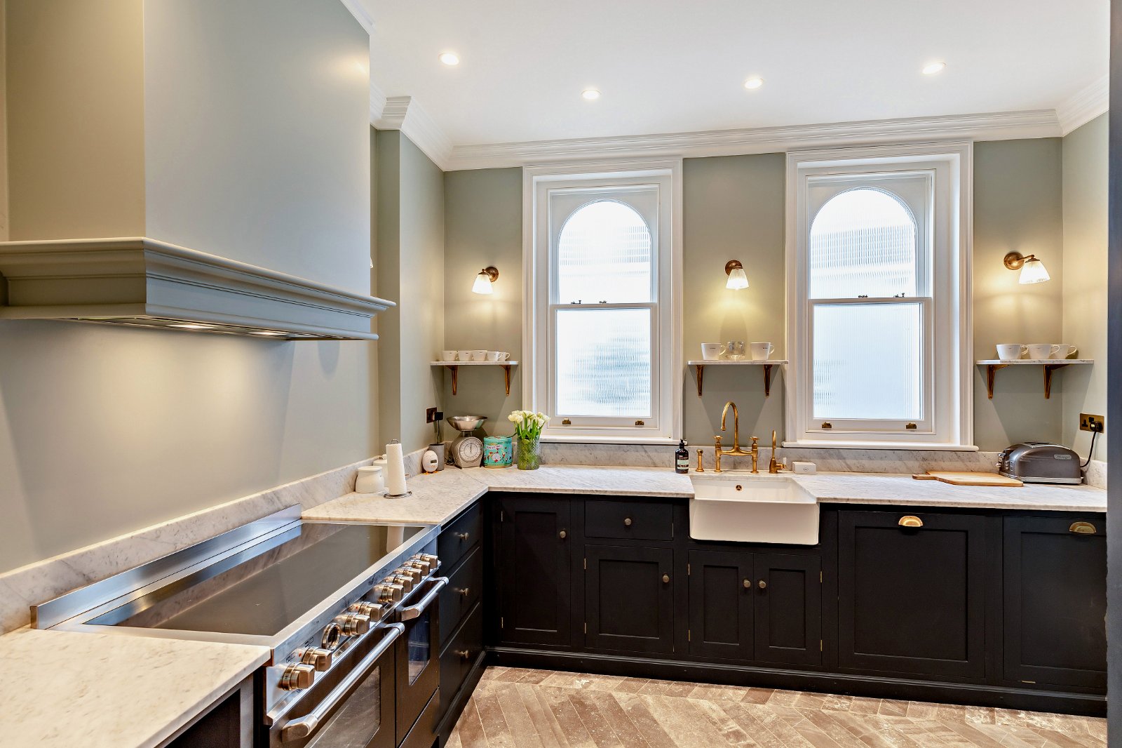 3 bedroom terraced house for sale 0