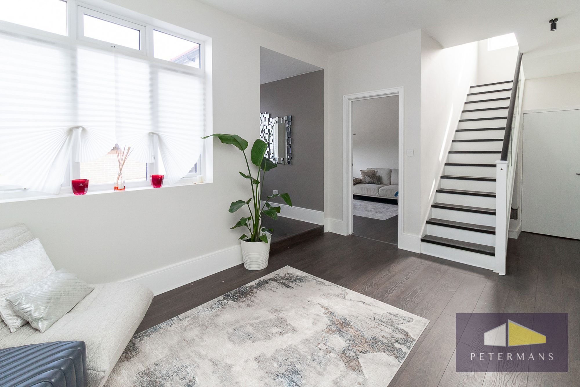 4 bedroom detached house for sale 0