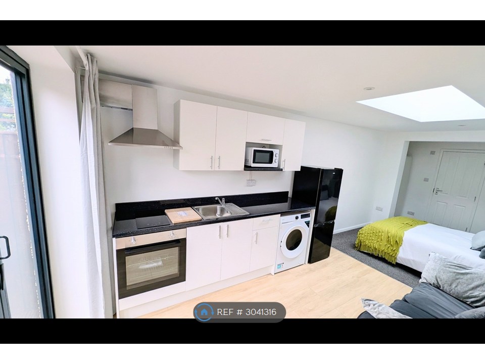 Burlington Avenue  Studio, Studio Flat, Slough photo 4