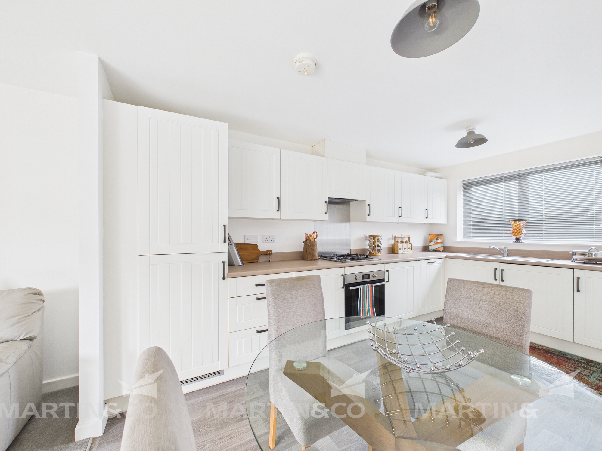 2-bed house on 6, Beeston Lane, Doncaster, £160,000