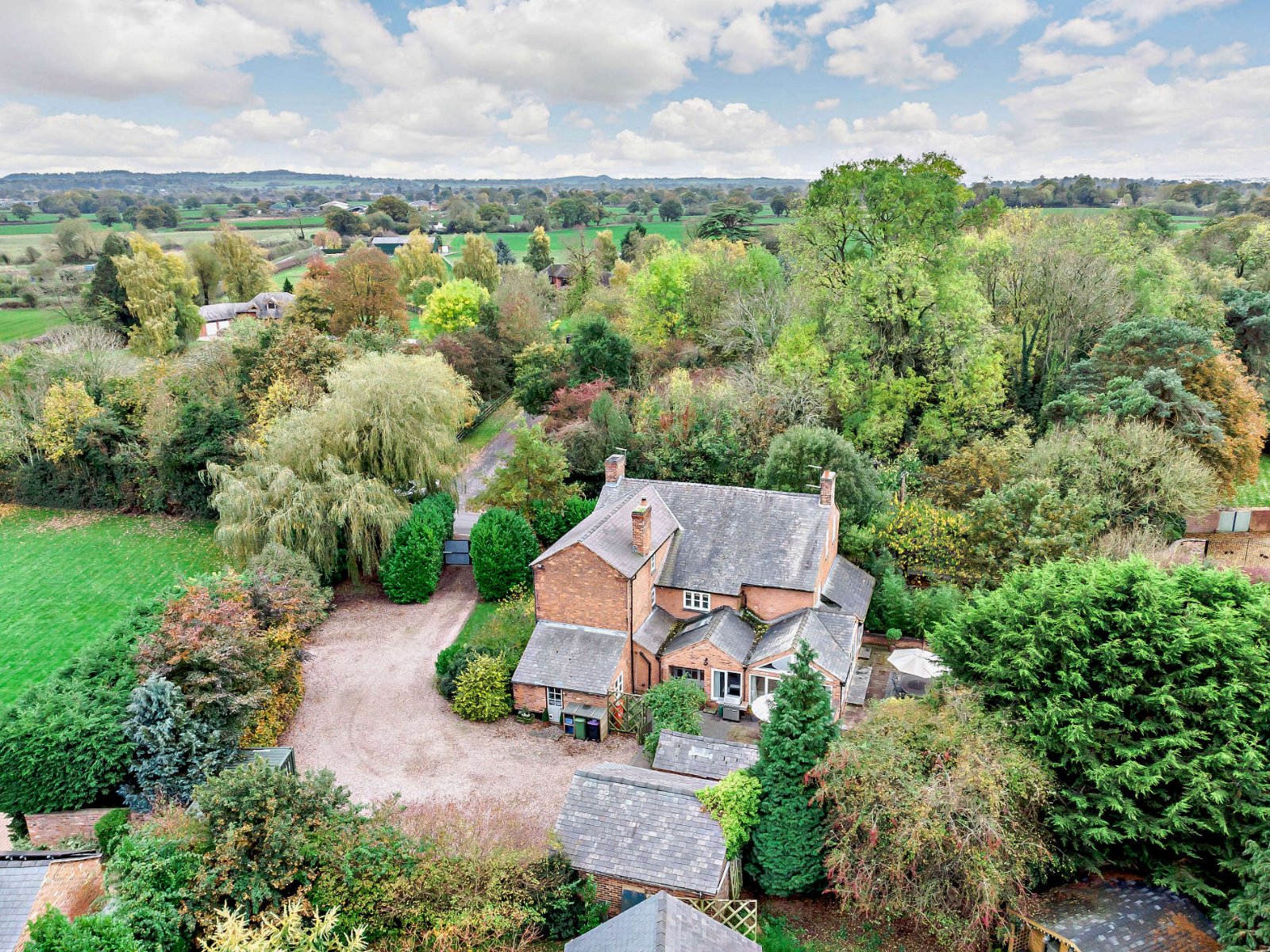 5 bedroom detached house for sale in Ripon