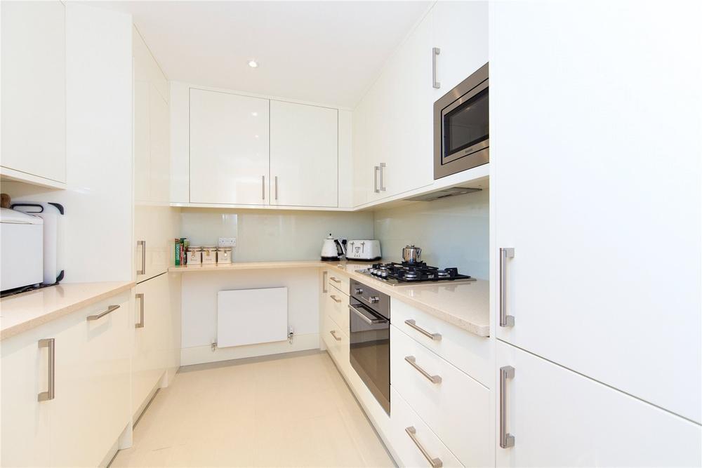 Flat 1, 42, Portman Square, London photo 4
