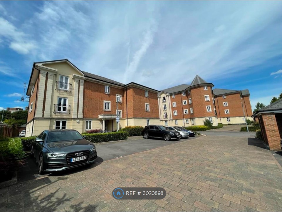 Brunel Crescent, Swindon photo 5