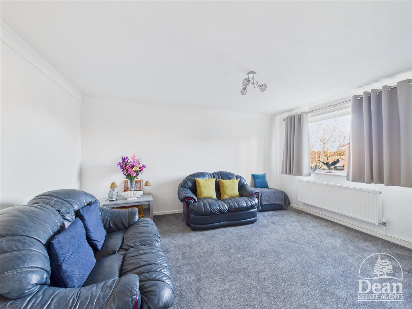 78, York Road, Cinderford photo 4