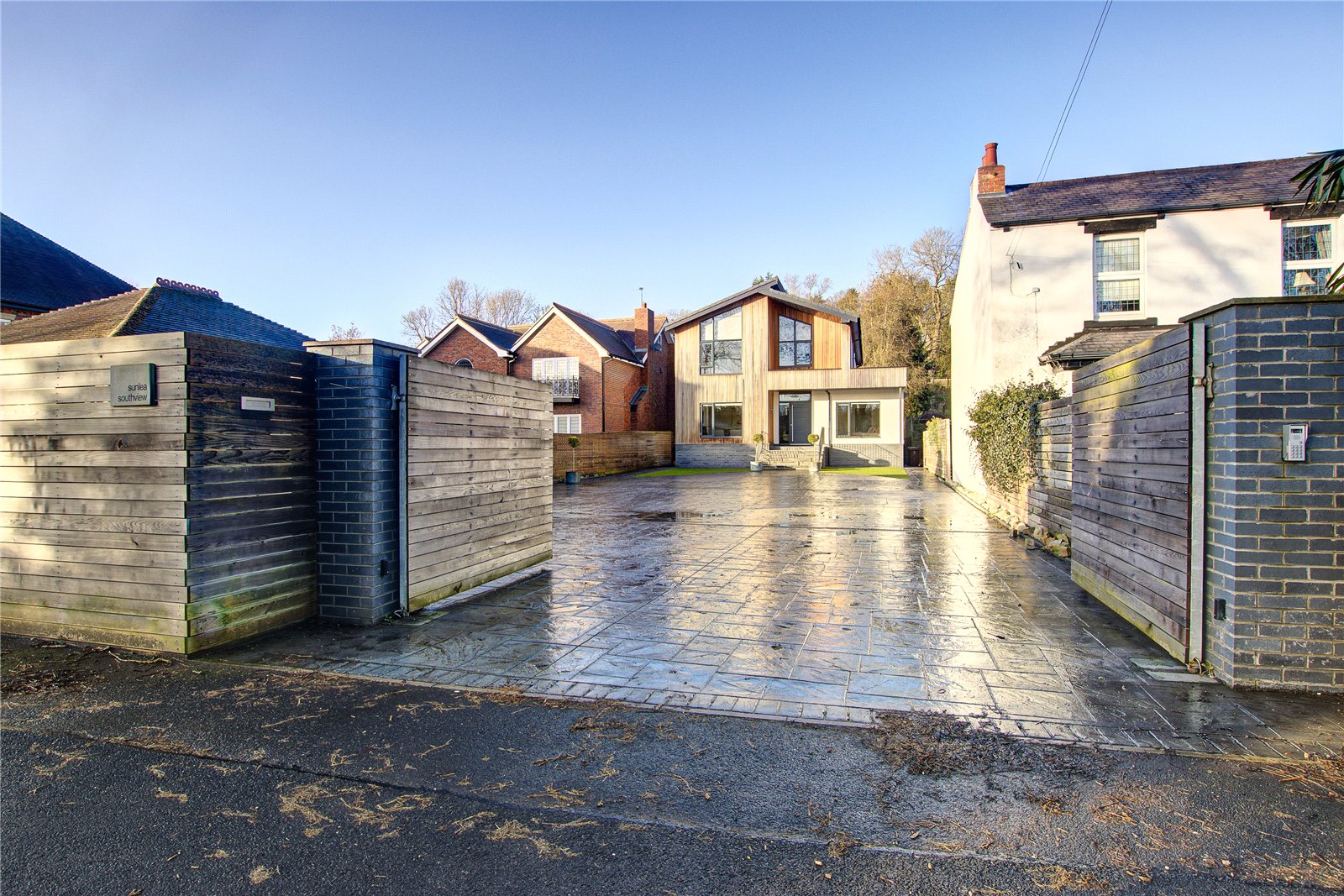 Photos of Sunlea, South View, Fatfield, Washington NE38 66299687