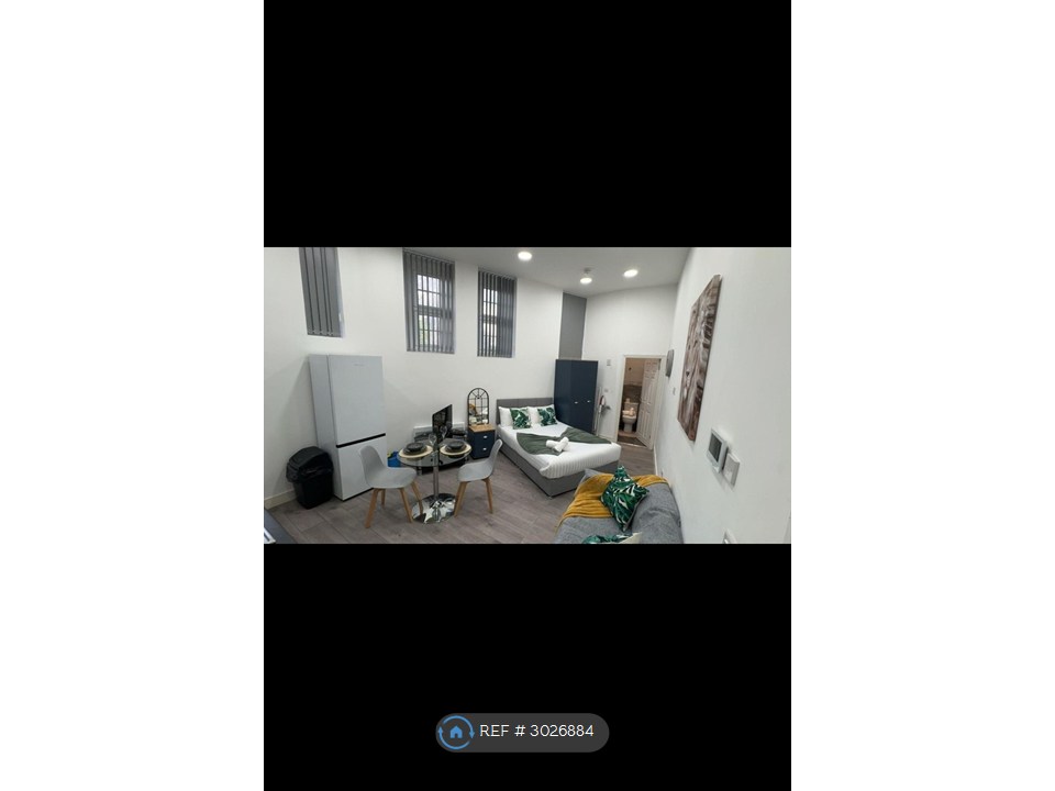 Flat, St Georges Road, Bolton photo 5