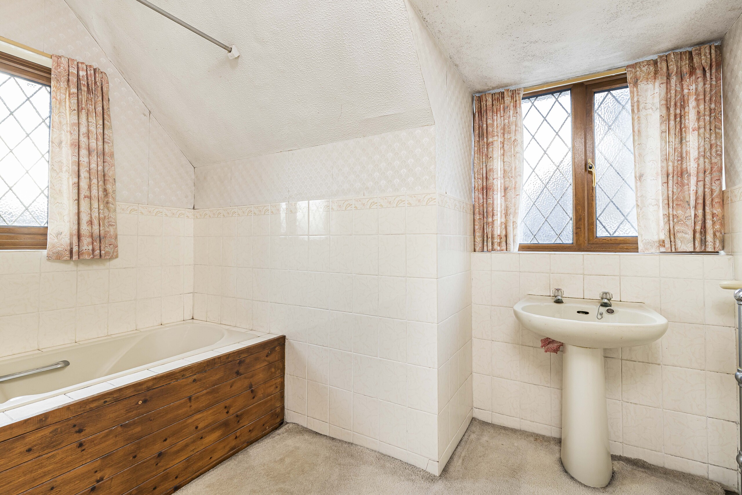 Photos of Sandilands, Croydon, Surrey CR0 66992274 PrimeLocation