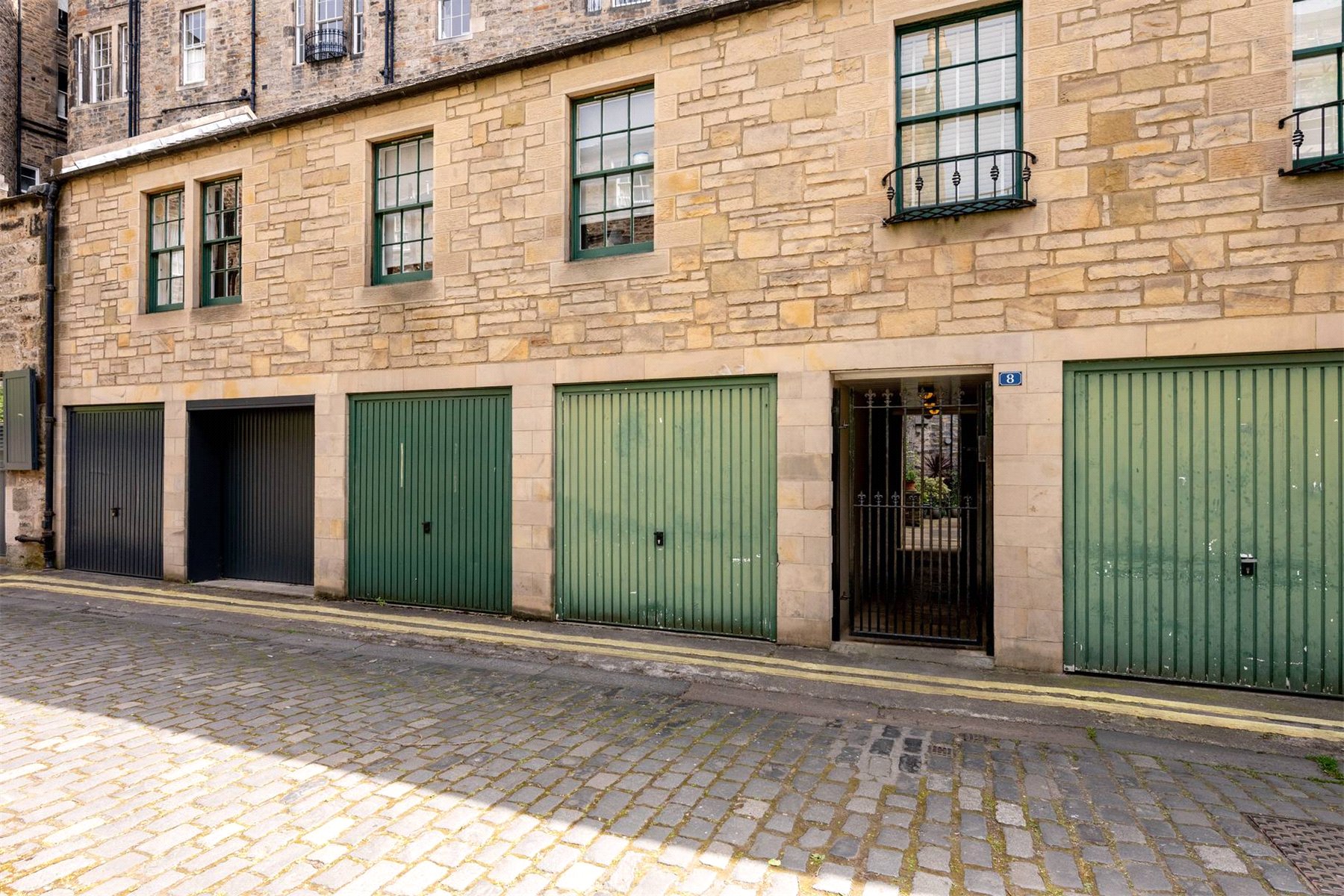 Garage 9D Northumberland Street South East Lane, New Town Edinburgh photo 3