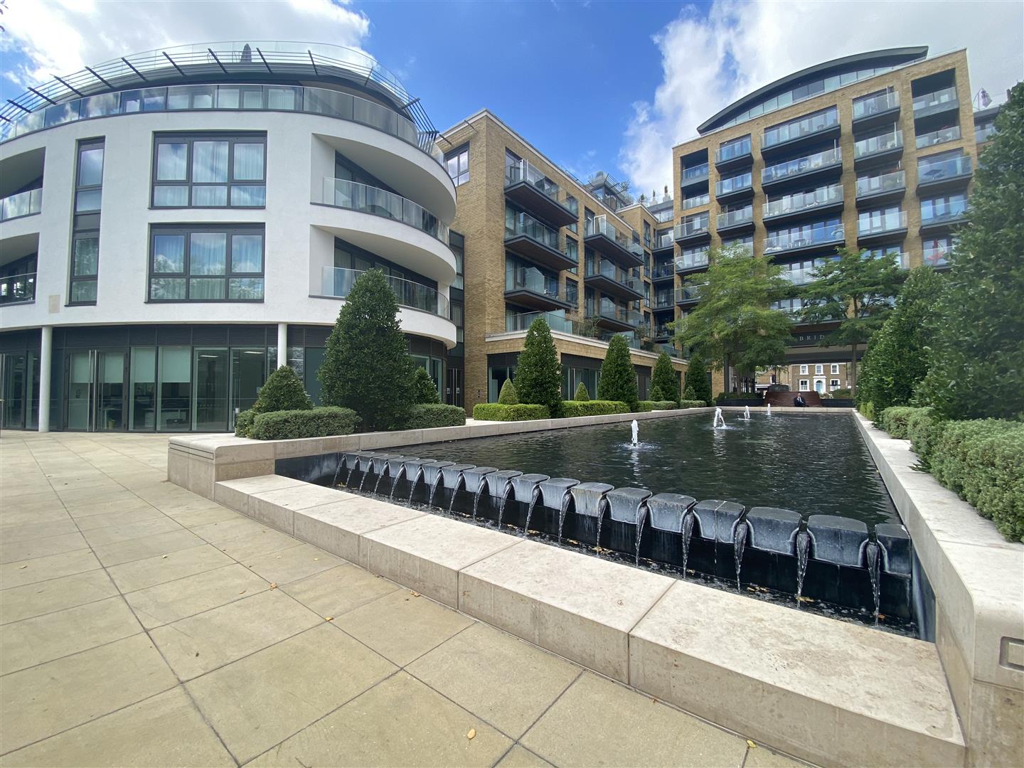 2 bedroom flat for sale 0