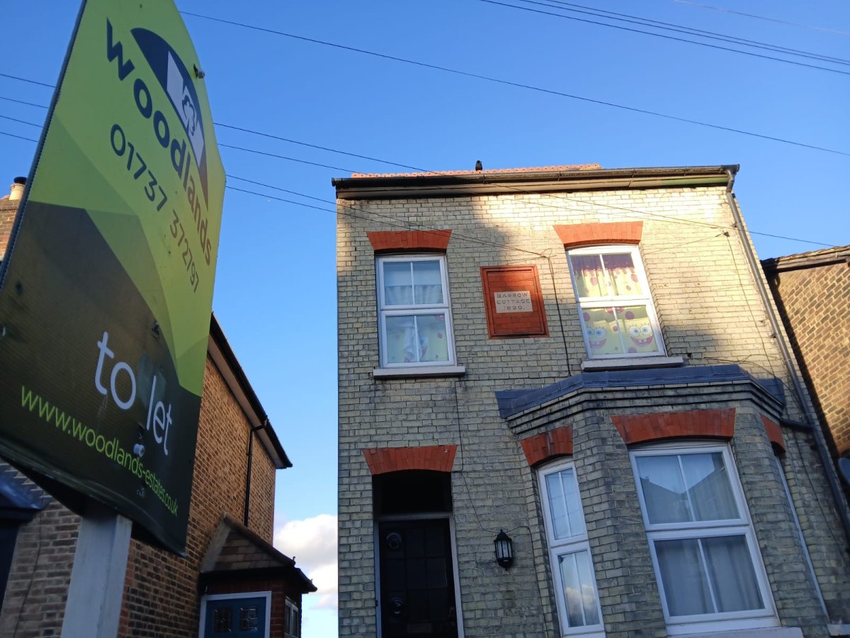 Room 2, 73, Grovehill Road, Redhill photo 4